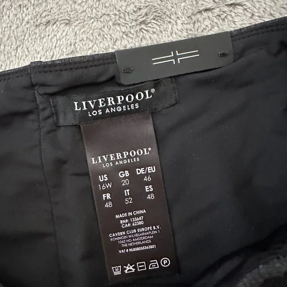 NWT Liverpool Ponte Knit Skirt Women's size 16W 16 W Career Business